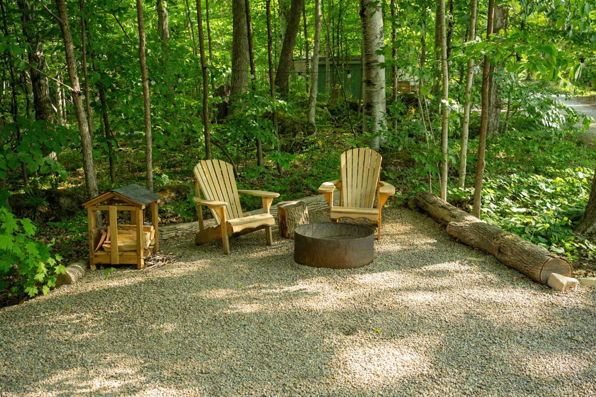 Grotto Getaway Hotel Miller Lake Eksteriør billede